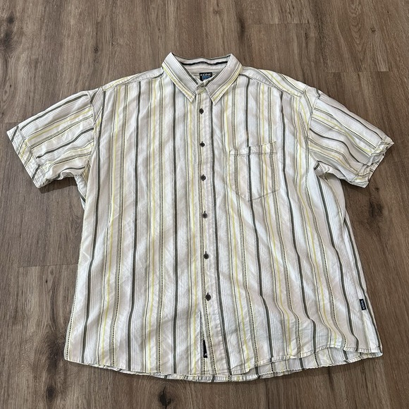 Kuhl Mens Short Sleeve Button Up Shirt Size XL White Hello & Black - Picture 1 of 6